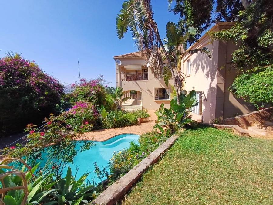 4 Bedroom Property for Sale in Kosmos North West